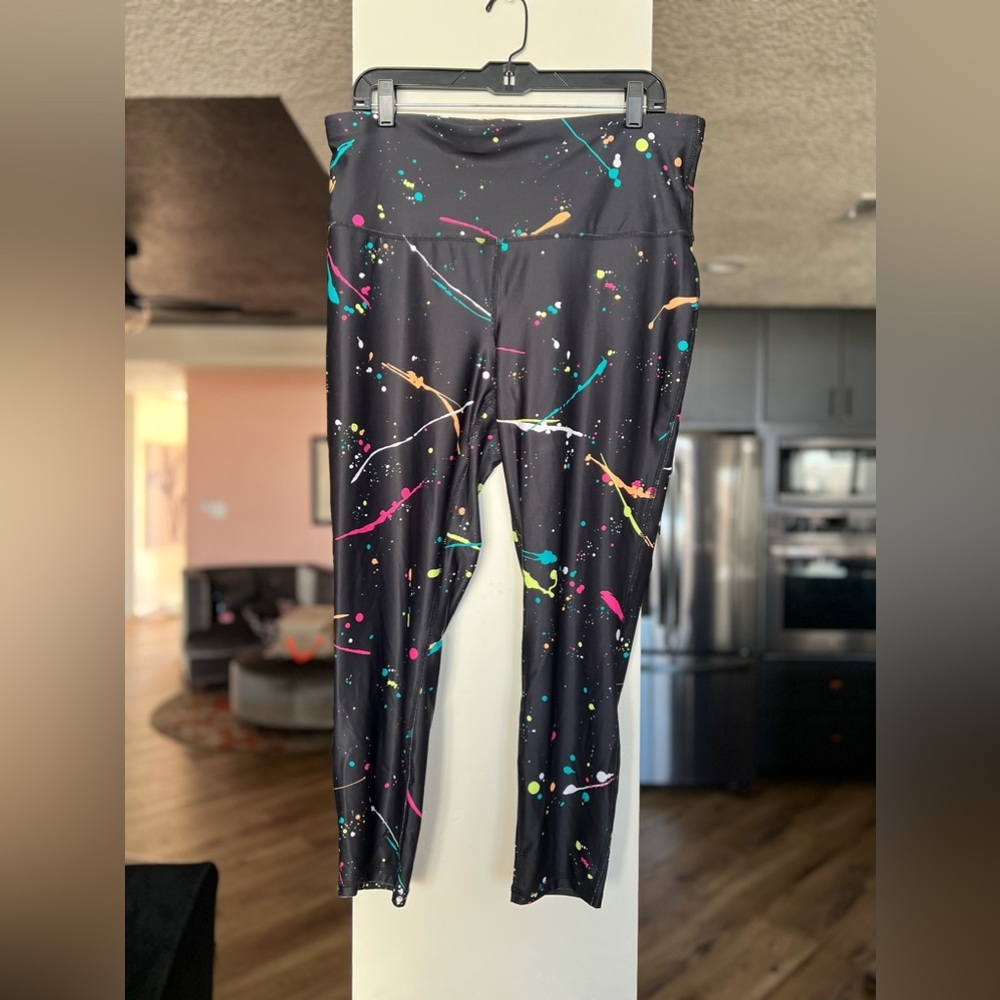Women's Xersion Paint Splatter Pattern 7/8 Ankle Leggings sz OX